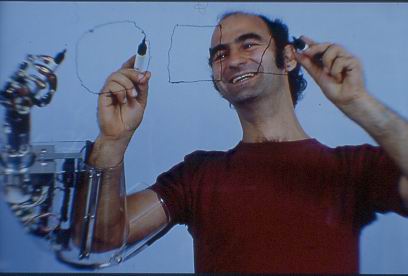  Stelarc, The Third Hand