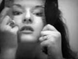 Marina Abramovic, Art must be beautiful. Artist must be beautiful, 1975