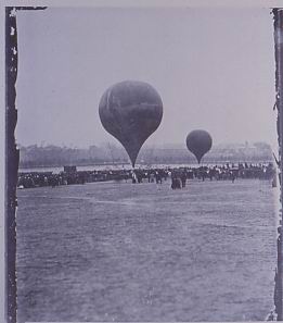 Nadar, Fotografia della partenza simultanea di due palloni aerostatici, 1859